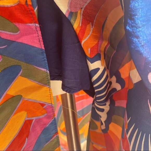 FARM Rio Rainbow Toucan Smocked Maxi size medium - Picture 13 of 16